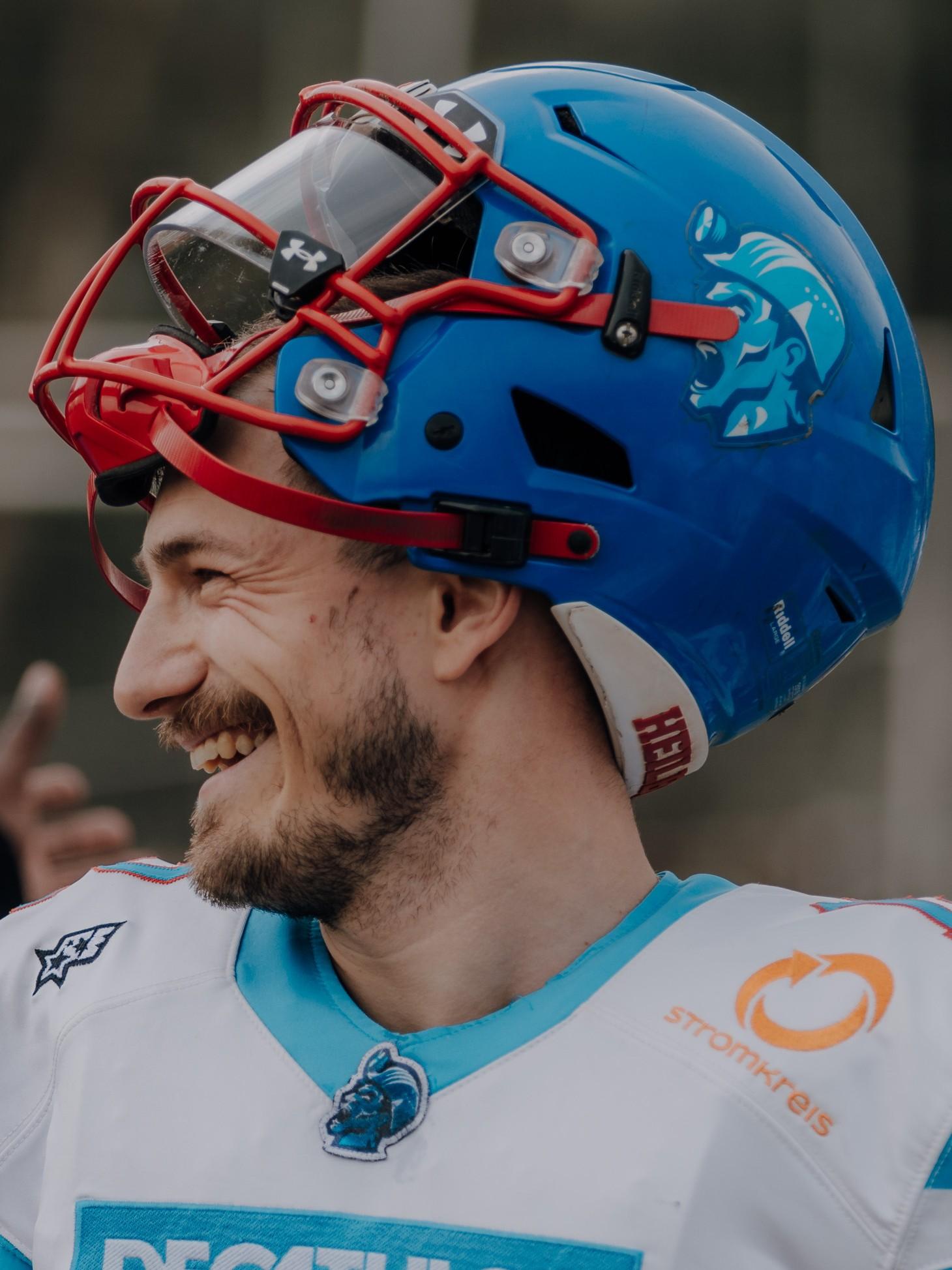 #4 Sören John